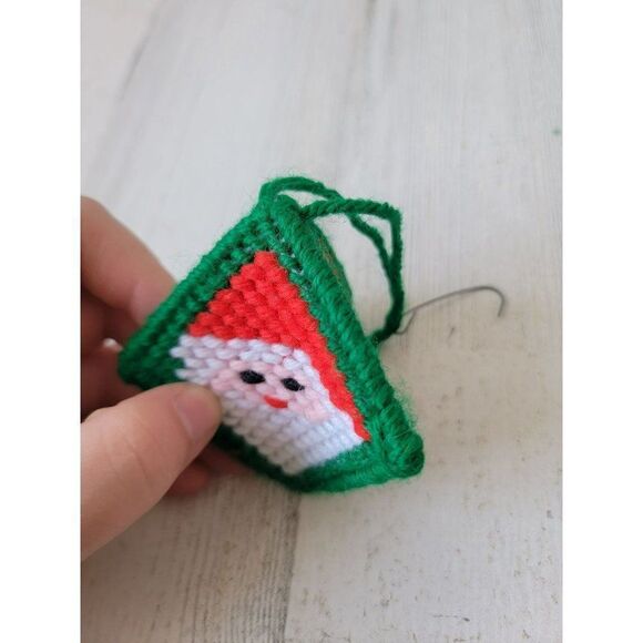 Crochet Santa face handmade diamond ornament Xmas decor - Picture 3 of 4